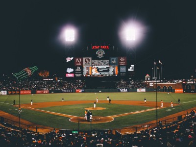 热刺主场击败布莱顿,热刺主场击败布莱顿是哪一年